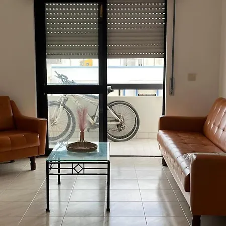 Apartmán Cozy 2 Bedroom With Patio In *