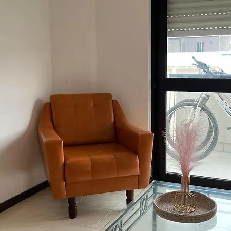 Apartmán Cozy 2 Bedroom With Patio In