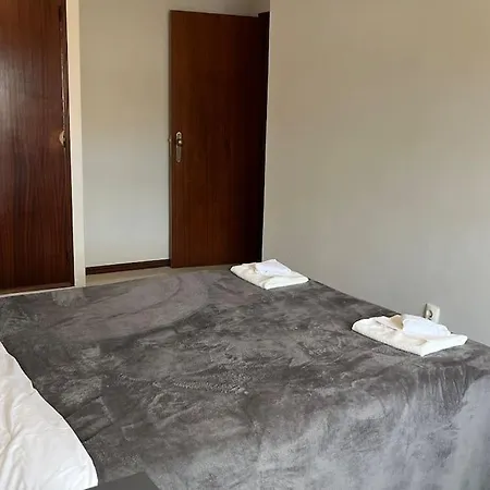 Cozy 2 Bedroom With Patio In Apartmán Olhão
